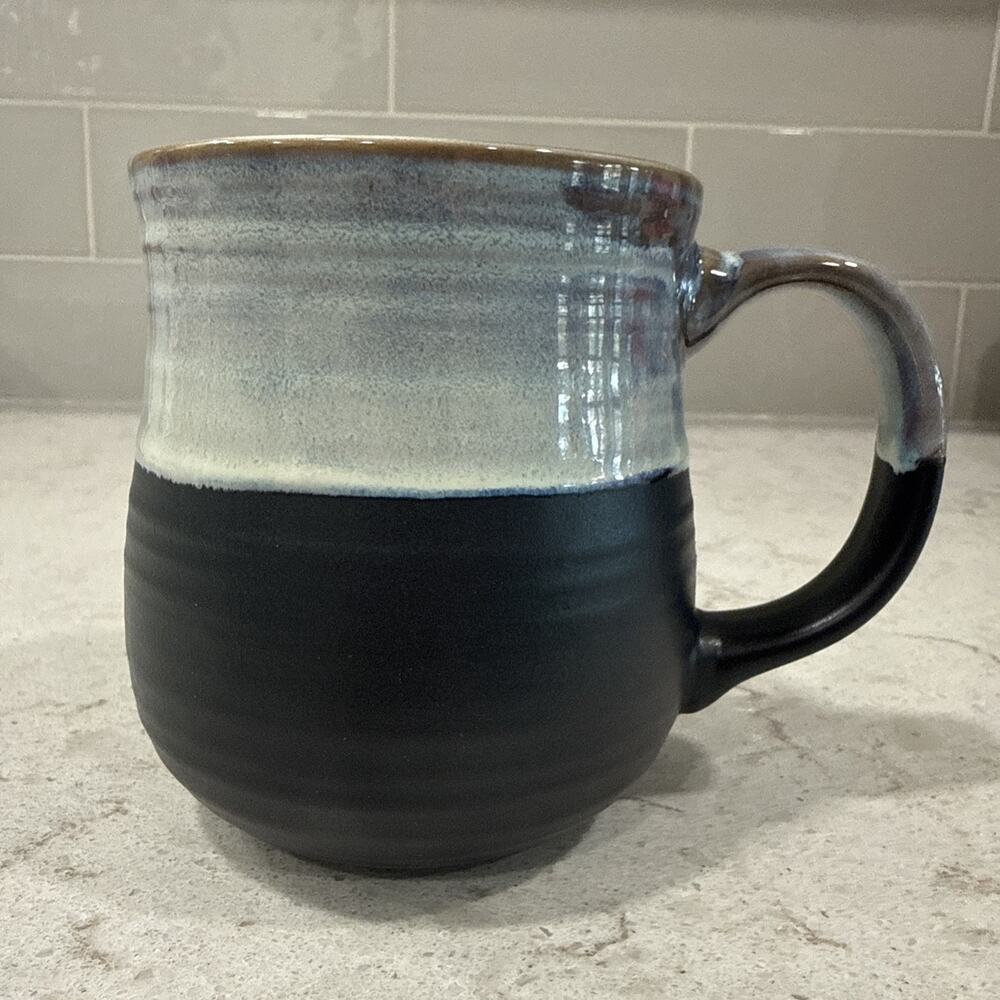 Two Toned 16 ounce Ceramic Stoneware Coffee Mug Cup Black Hand Painted dipped